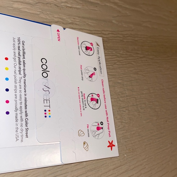 Color Street Brazilionaire Pedicure - Picture 4 of 6